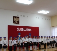 Ślubowanie klas pierwszych  - SP Giewartów