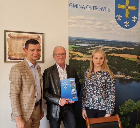 Wybór wykonawcy montażu kolektora gazowego w ul. jeziornej w Ostrowitem